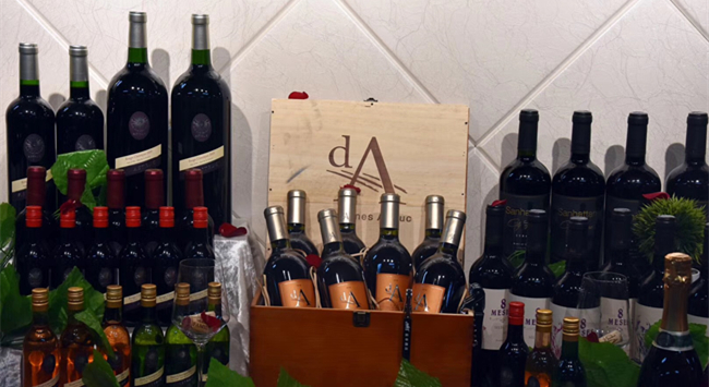 開個(gè)紅酒酒莊要多少資金投入 開個(gè)紅酒酒莊要多少資金投入